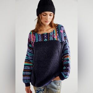 Free People Nothing Compares Pullover Sweater in Navy Serenity Combo - XS